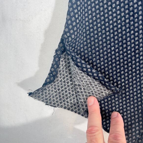 Talbots Woman Capri Pant Woman 14W Stretch Classic Fit Crop Navy Diamond Print - Picture 4 of 14